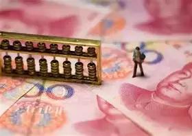 县城老事业编，一年到底能存下多少钱？今天给大家实账算清楚。我是县城普通事业编，