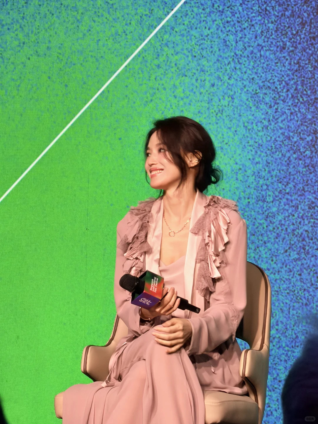 舒淇在新加坡参加电影节，太美了！