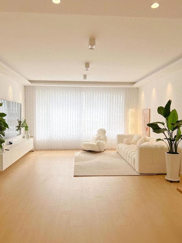 看完这对80后夫妻的新家，我直接拍大腿！这几年装修风格换得比翻书还快，从北欧到美