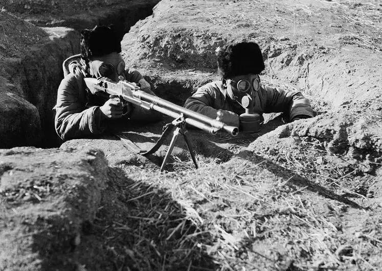 傅作义系精锐大部被歼，机枪缴获4000多挺，能装备多少部队？这4000多挺