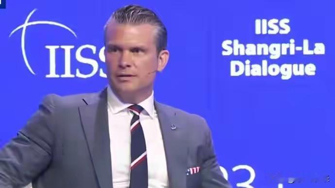 美国国防部长赫格塞思自从访问中国以后，对中国的态度发生了巨大逆转！由衷的佩服