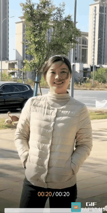 可以肯定的说，她符合99.99%男人的择偶标准。不仅端庄，而且贤惠...