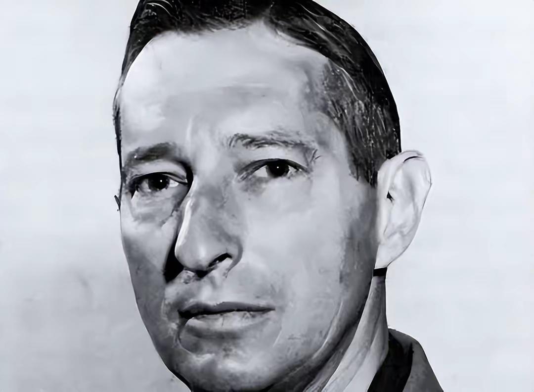 中南海那一夜，毛泽东拍桌子：打！出了事我担着1950年10月初，中南海颐年堂