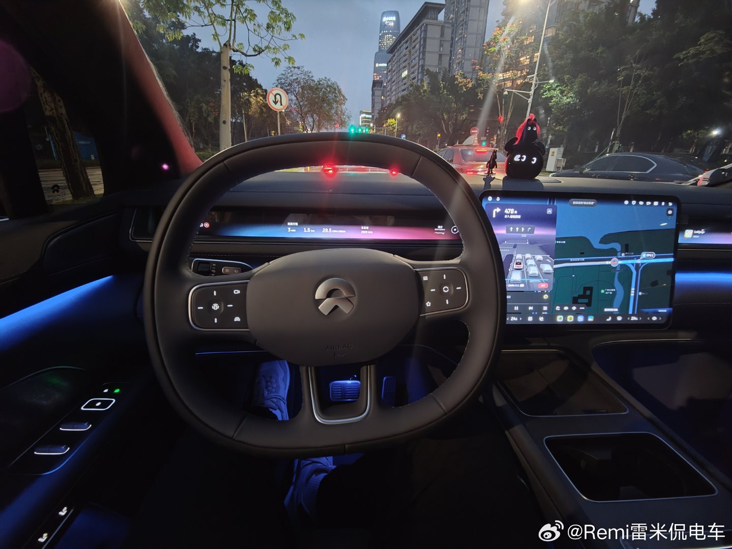 这氛围灯打几分？