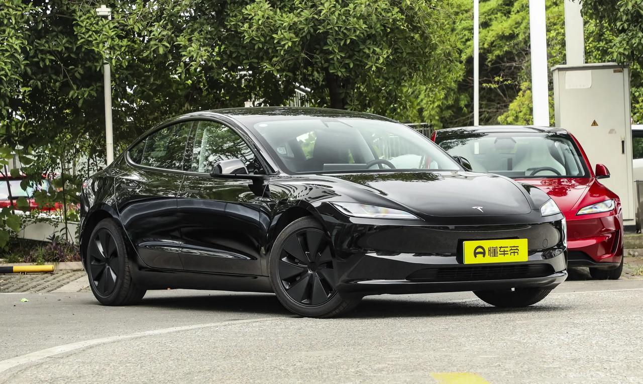 想买特斯拉Model3的朋友再等一等新款Model3即将来袭，或10月中旬