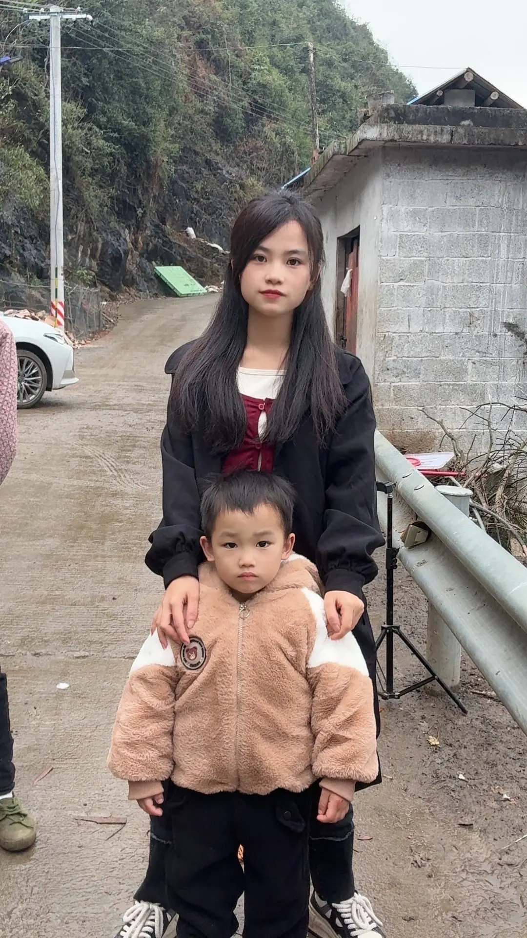 19岁结婚，19岁生下孩子，21岁离婚收场，耗尽两年多青春，净身出户...