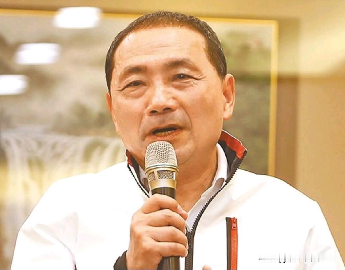 侯友谊出来表态了！故意与国民党党中央及蒋万安保持距离！7月25日，根据岛内媒体报