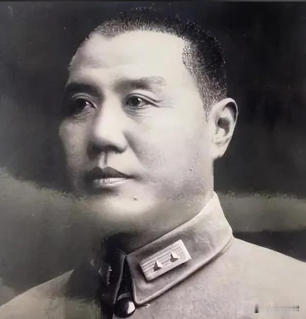 被俘12年守口如瓶，特赦后坦白秘密，周总理直言：你立了国家大功1947年