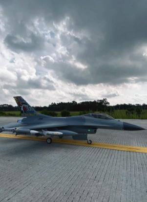 为什么一堆国家宁愿去排队接手二手甚至三手的F16，也不轻易去尝试东大的新锐战机。