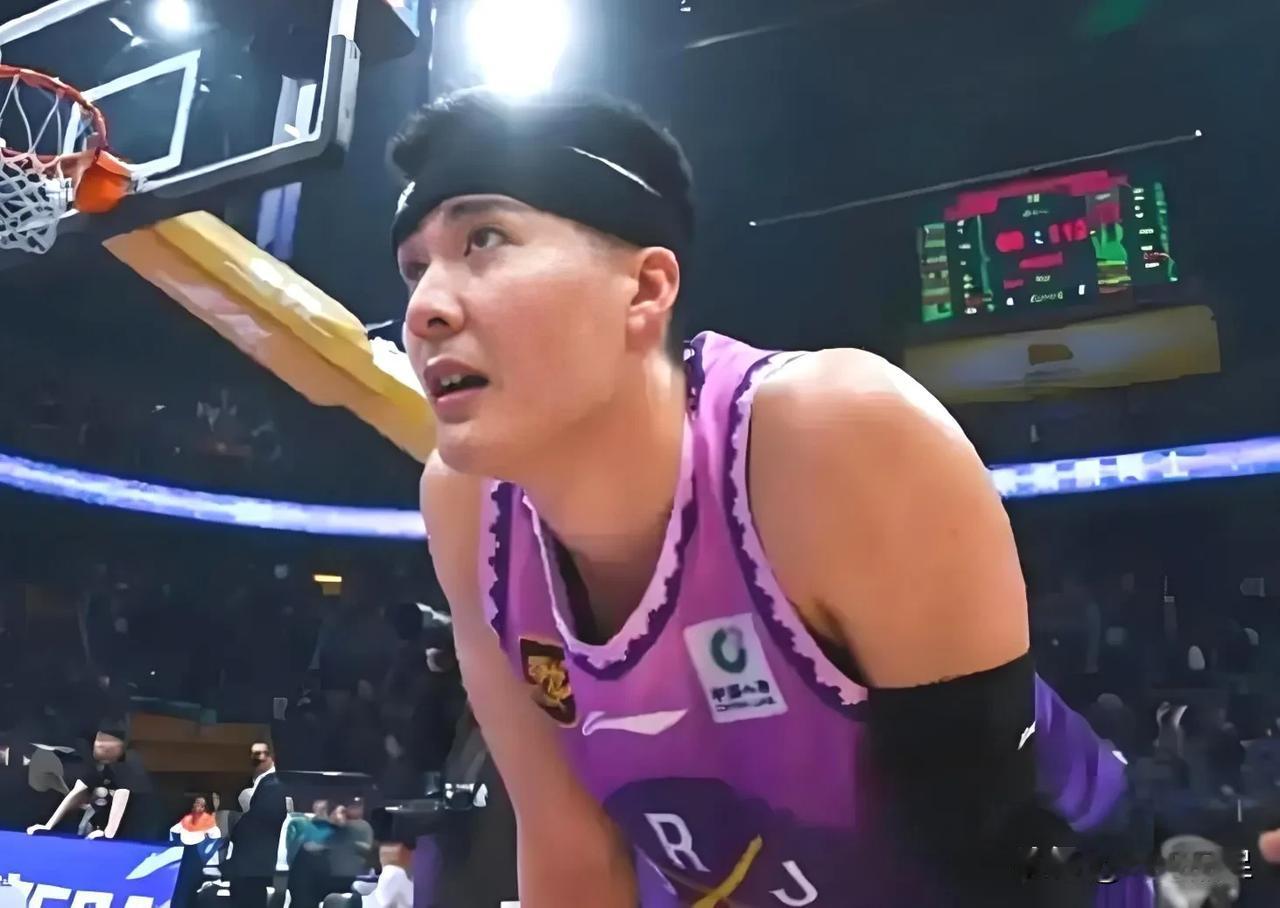 朱松玮庆幸自己没有去广东宏远，否则肯定会被杜锋骂惨！昨天CBA夏季联赛第二轮北