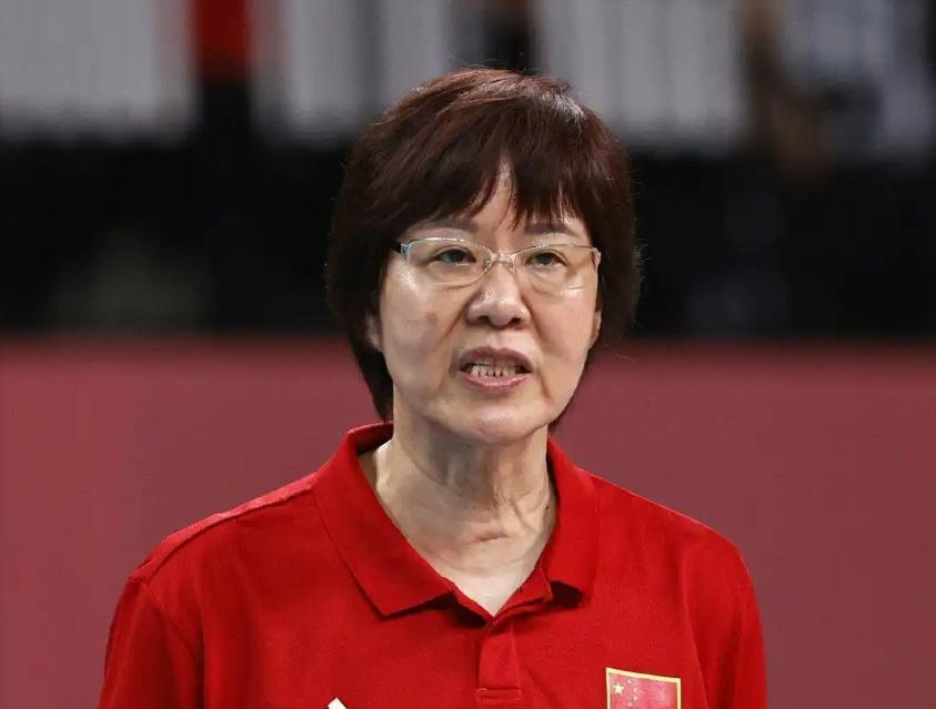 如果赵勇下课，以下几位，就是中国女排最佳人选。一，郎平，虽然已经几年前离开中