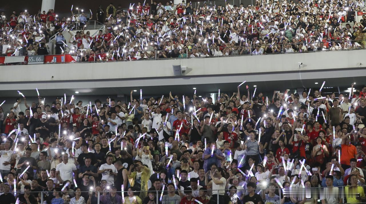 超越中超？主赞助5000万+Adidas800要现金+每队100万装备？