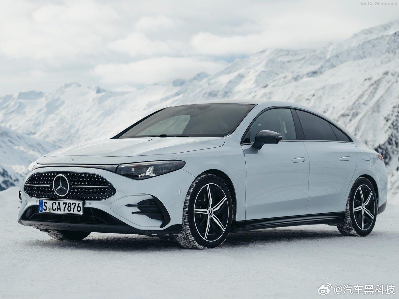 奔驰全新CLA混动版搭载吉利发动机近日，奔驰公布了2026款CLA220混动力