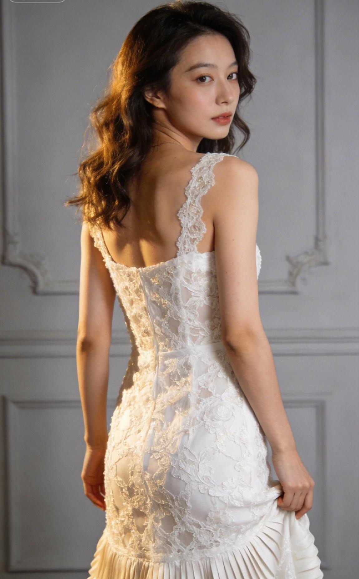 钱买不来爱，但能过滤掉所有，只想白嫖你的人。成年人的感情，不谈钱，就是