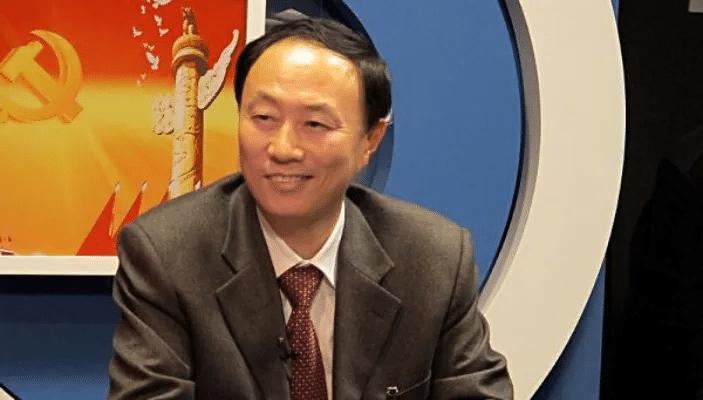 退休不是避风港！64岁王奇被查，撕开官场最后一层遮羞布2026年3月19日，江