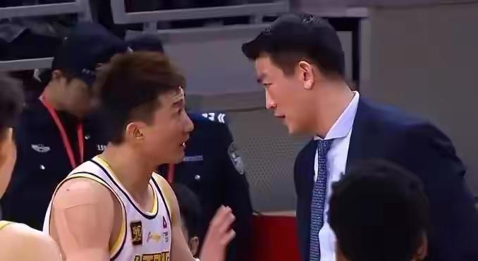 冠军底蕴还在！赛前还在想广厦20多分碾压辽宁队！看看最后真的想吐槽3点：1.辽