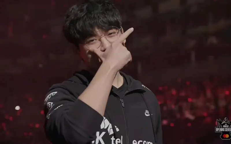 现在再看，Gumayusi离开T1算不算是两败俱伤?在刚官宣peyz和T1签了长