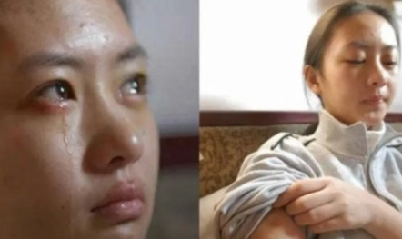 2003年12月，张默在大庭广众之下，一脚踹飞了自己的女朋友童瑶，最后她被打得失