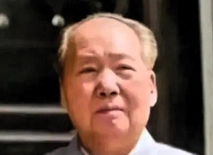 1975年，82岁高龄的毛主席突然问身边的人：“功德林里，还有国民党战犯