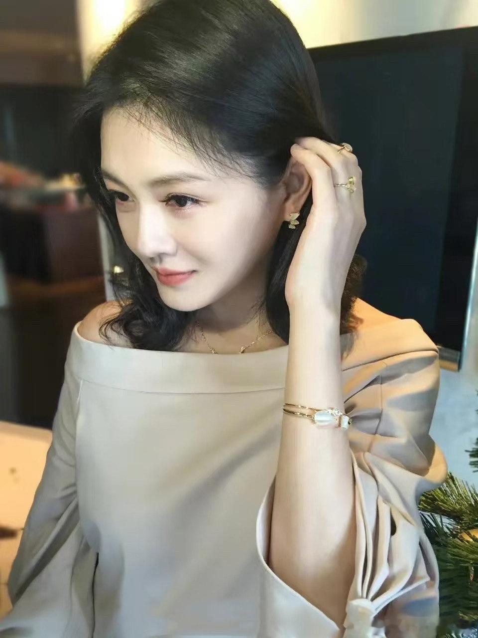 大S这几张照片我挺喜欢——​