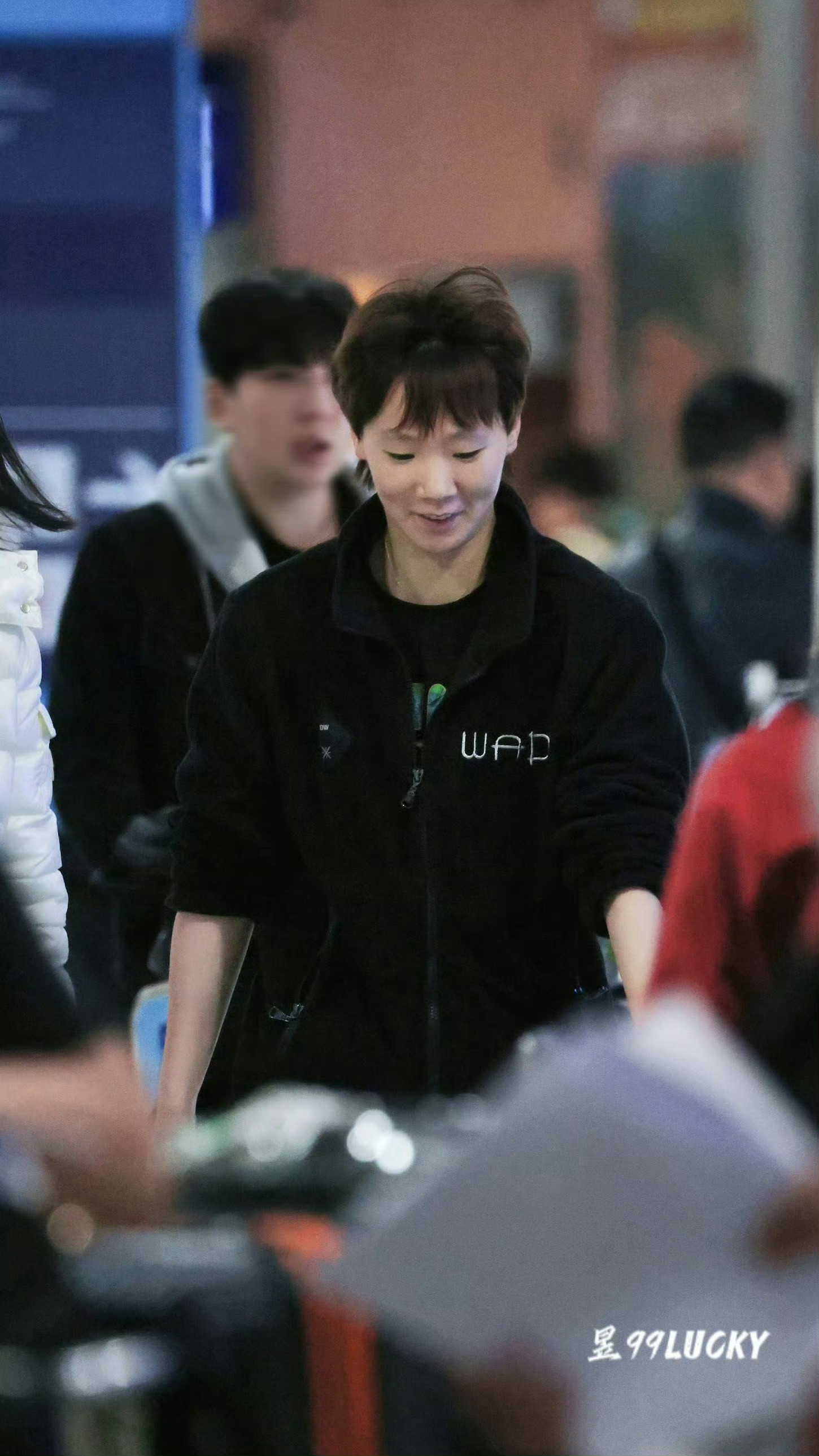 王鱼小可爱王曼昱今日腊八，在此我祝你事业顺“栗”好运“莲莲”诸事“粥”全!