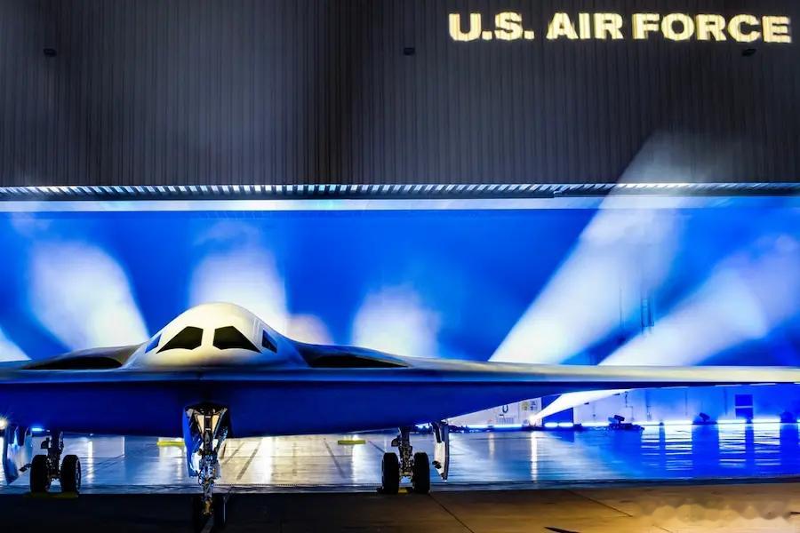 45亿美元砸向生产线，B-21产能猛增25%，六代隐轰要下饺子了？2026年8月