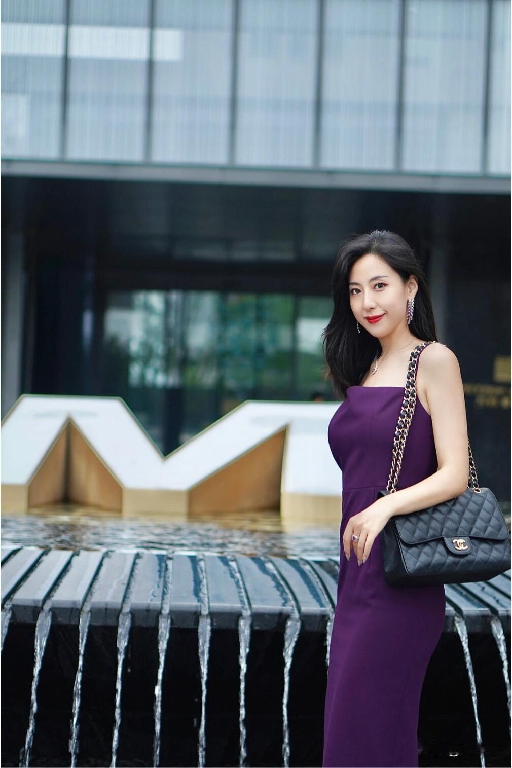 万科•都会滨江|人间理想🏙一线江景大平层||💌一生匆忙奔波，有所爱，有所期