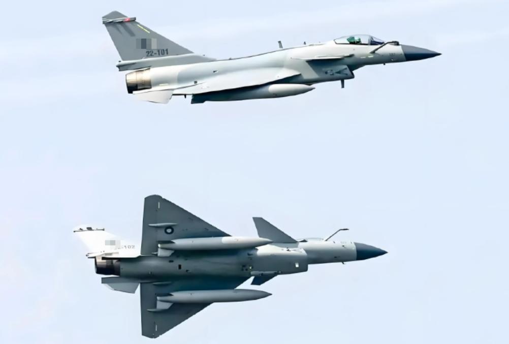 一旦歼10CE降落在平壤，下一秒，美军的F-35、萨德雷达和日本的出云号航母，就