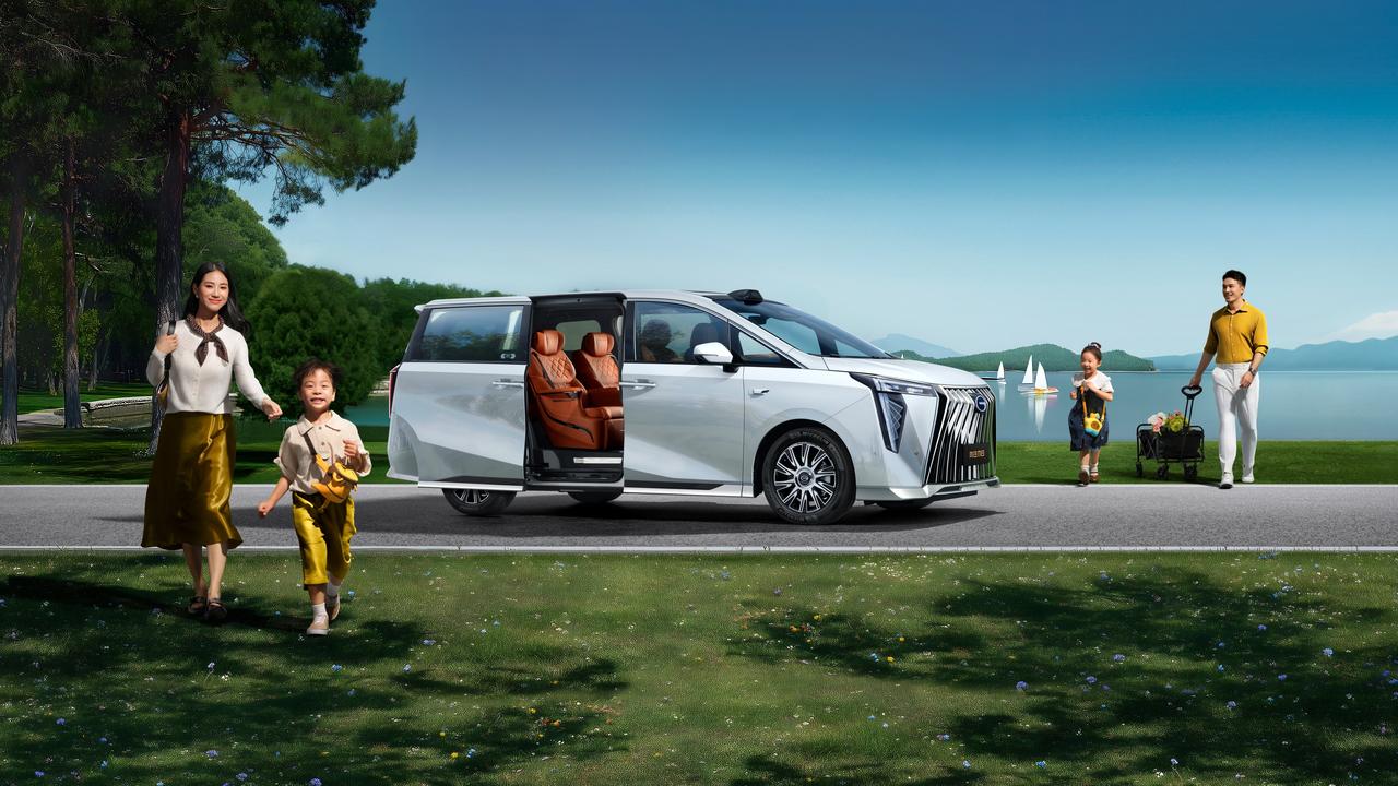 赤裸裸的现实来了，加满50升油箱：美国：约需370元人民币！日本：约需4