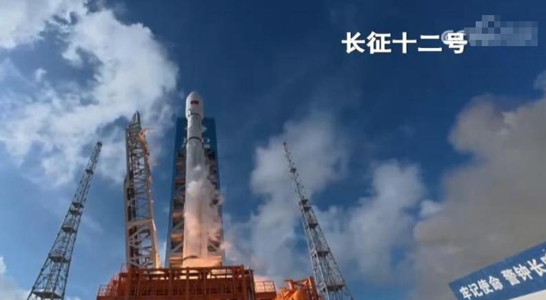 谁能想到，短短44小时之内，四枚火箭接连刺破苍穹，一次又一次刷新外界对中国航天能