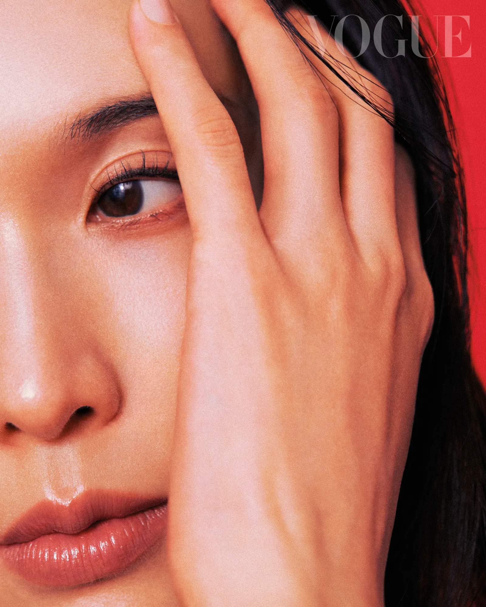 林志玲登上台版VOGUE十月号封面​​​林志玲是台版VOGUE史上登封次數最多的人物！​