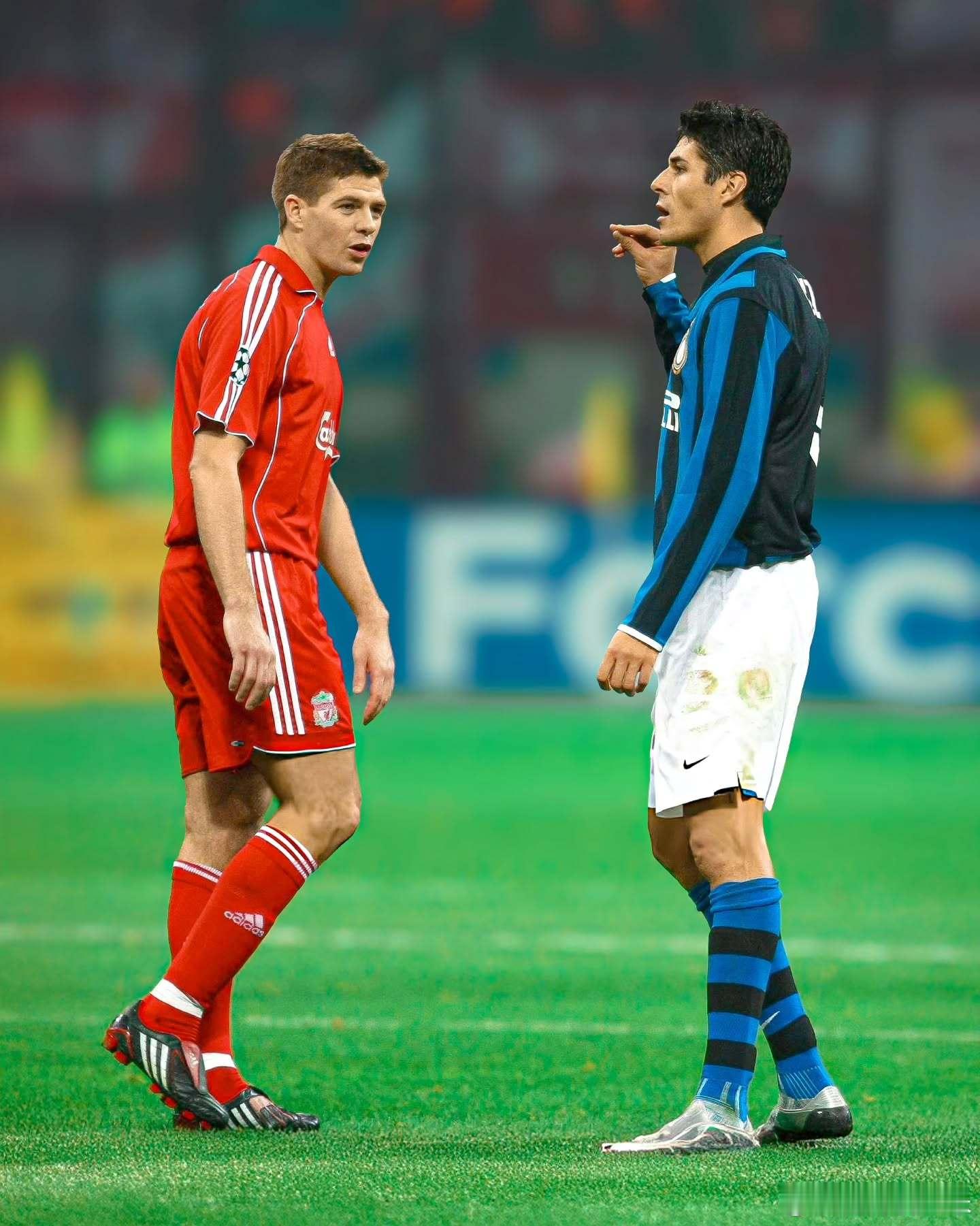 分享一组国际米兰与利物浦比赛的老照片国际米兰欧冠国际米兰vs利物浦