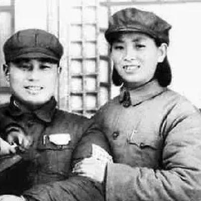 1978年，抗战英雄王近山弥留之际，把众儿女叫到身边叮嘱说："我一辈子都不会原谅