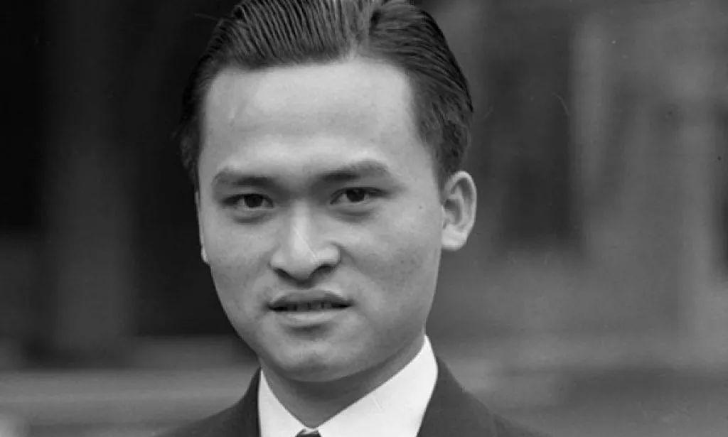 1942年，中国一名小伙掉入大西洋，靠喝鸟血、吃生鱼肉硬撑133天，曾有商船路过