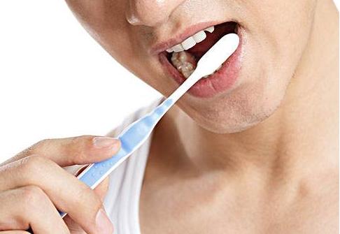 你以为很脏，其实没你想的那么脏的几个习惯每天洗澡、早晚刷牙、头发一天不洗就难受