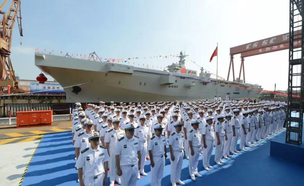 我们常说，人民海军已在总吨位方面，来到了仅次于美国海军的世界第二的水平。这其中，