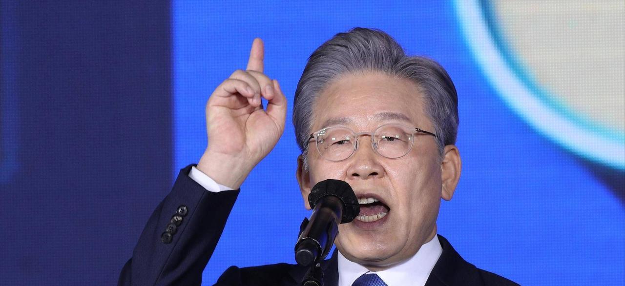 日本人和韩国人，为什么最近越来越恨我们？很多人都以为，是历史问题，是领土争端。错