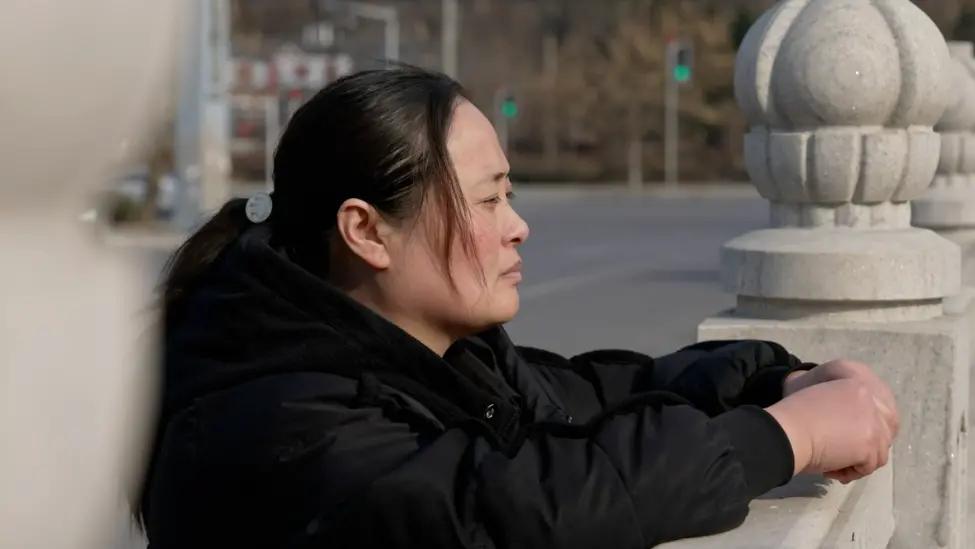 39岁商文娟结婚14年被家暴13年，暴力始于怀孕初期，多次报警仍反复受害，施暴者