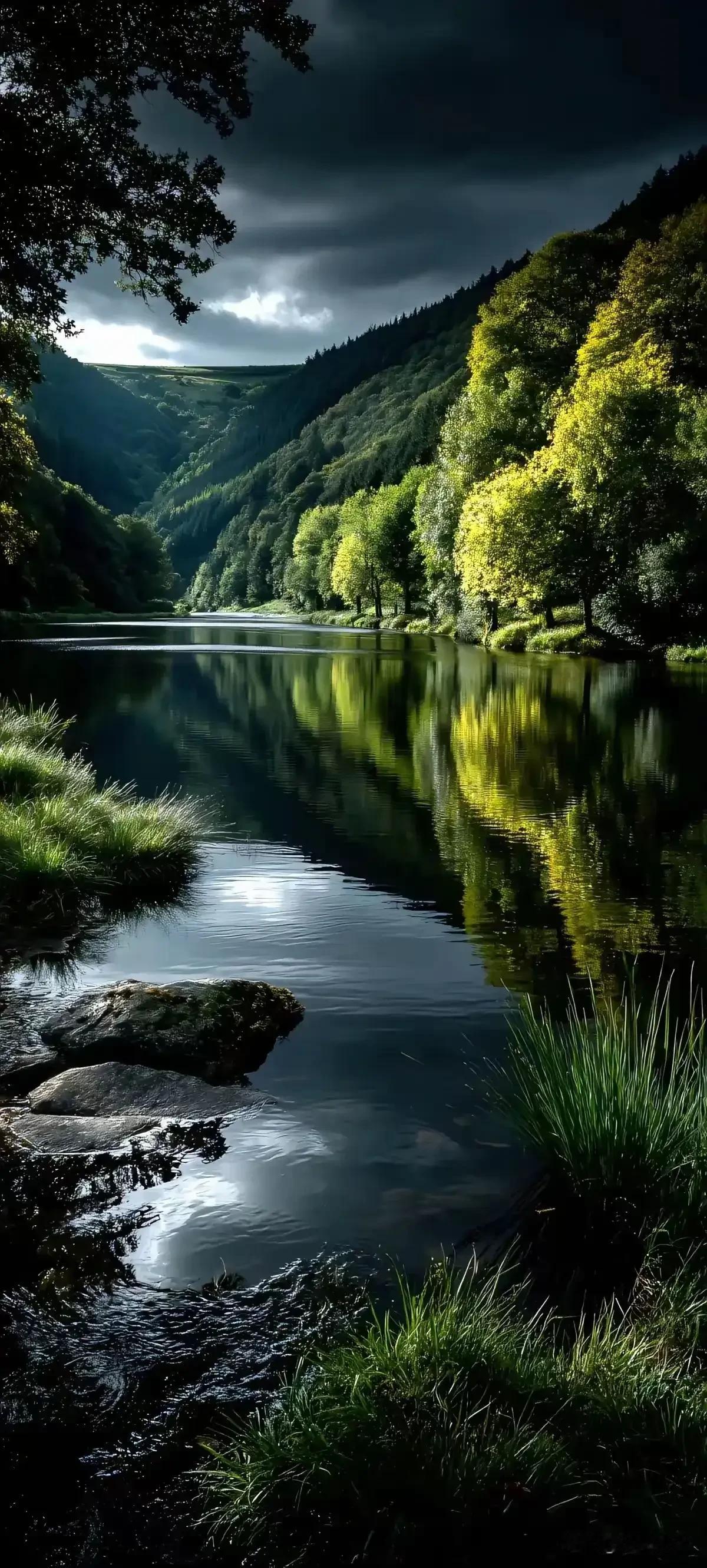 性学专家李银河说：“很多男人选女人，眼睛就盯着两样东西：脸好不好看，身材辣不辣