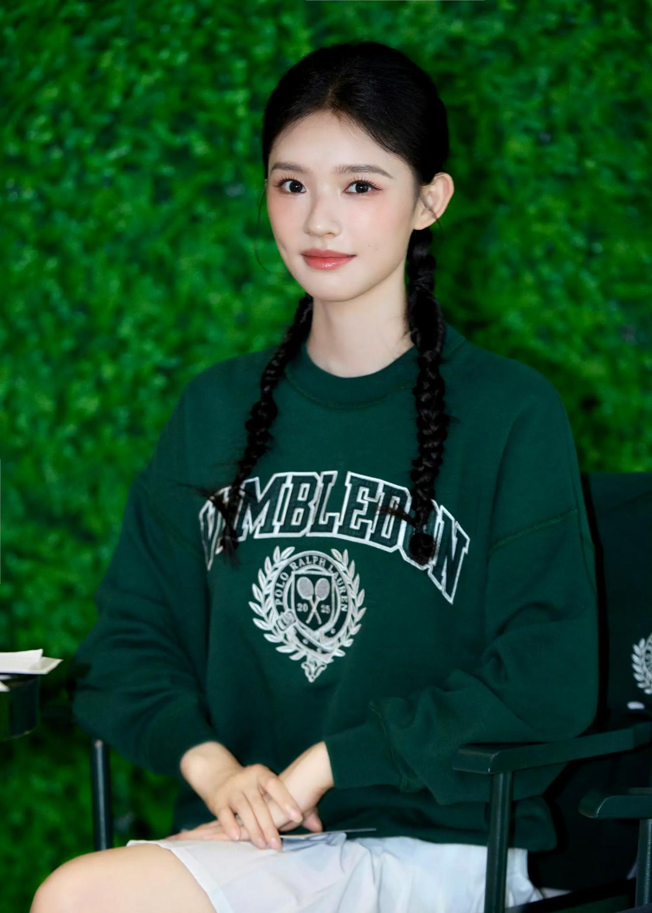 网球女神美的😘林允娱乐