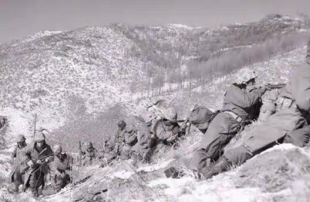 朝鲜战场惊现奇迹！113师4小时换美械，战局为何突然翻盘？在抗美援朝战争的
