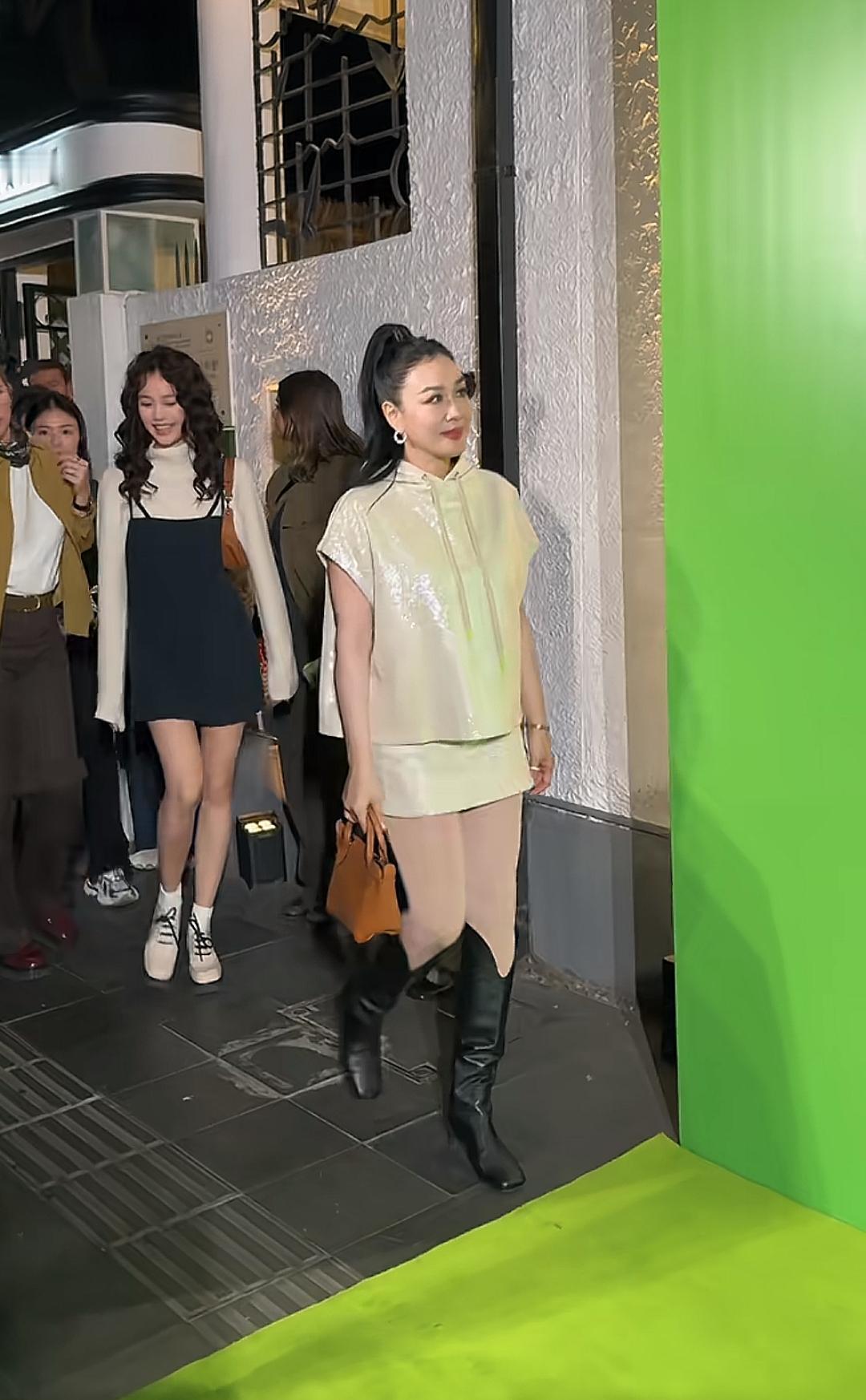 钟丽缇带女儿考拉出席活动：这是什么神仙母女颜值！谁懂啊！母女同框直接杀疯了