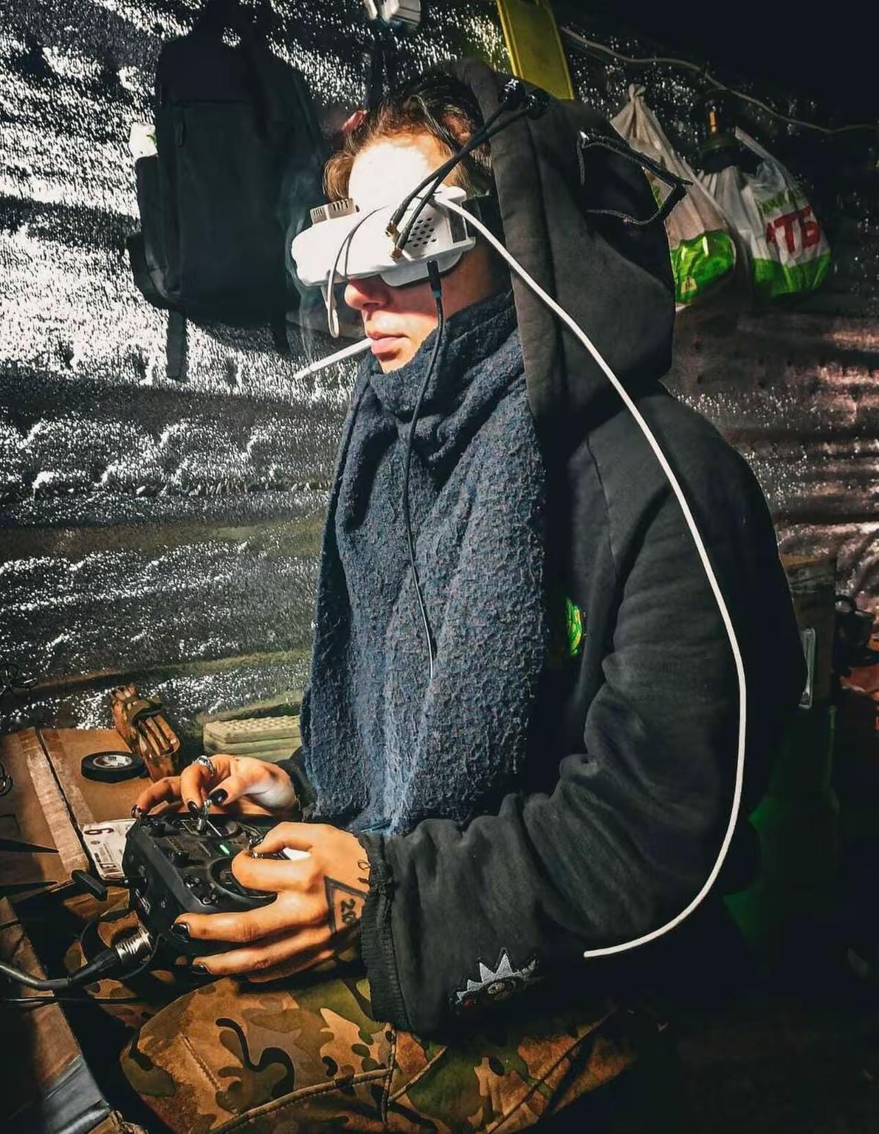 俄罗斯遭受到层出不穷的无人机袭击，很有可能都是这些乌克兰士兵干的。他们一个个都在