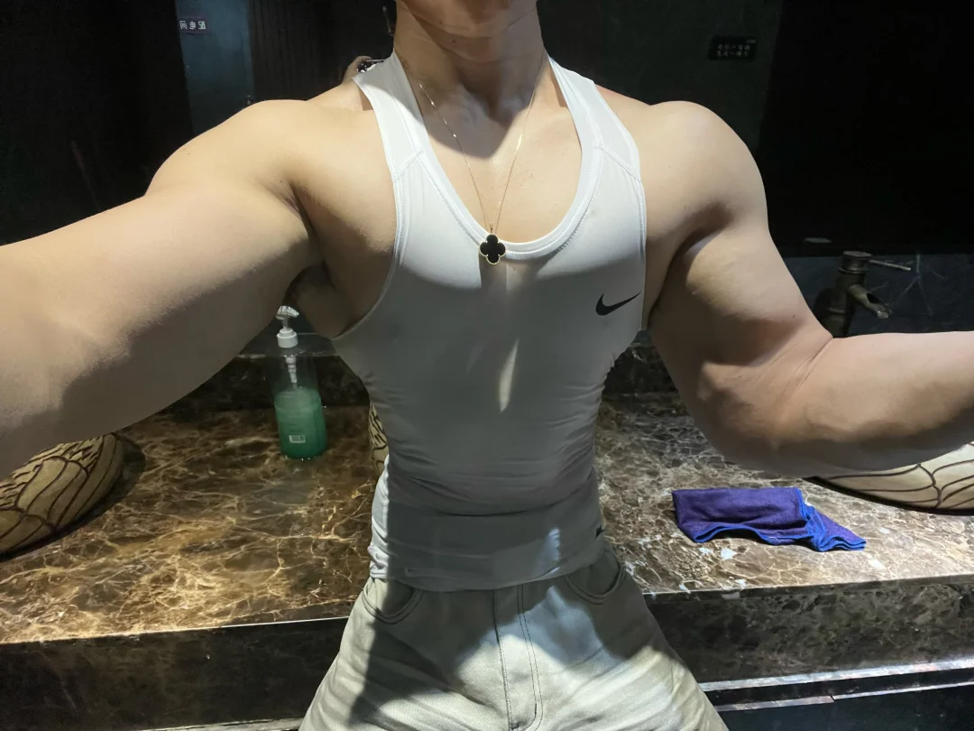 你选左边还是右边