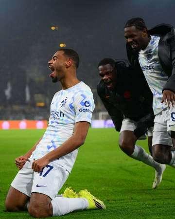 看看去年意甲老江湖泽林斯基的处境，再看看他今年的变化，球迷要对球员融入球队给与耐