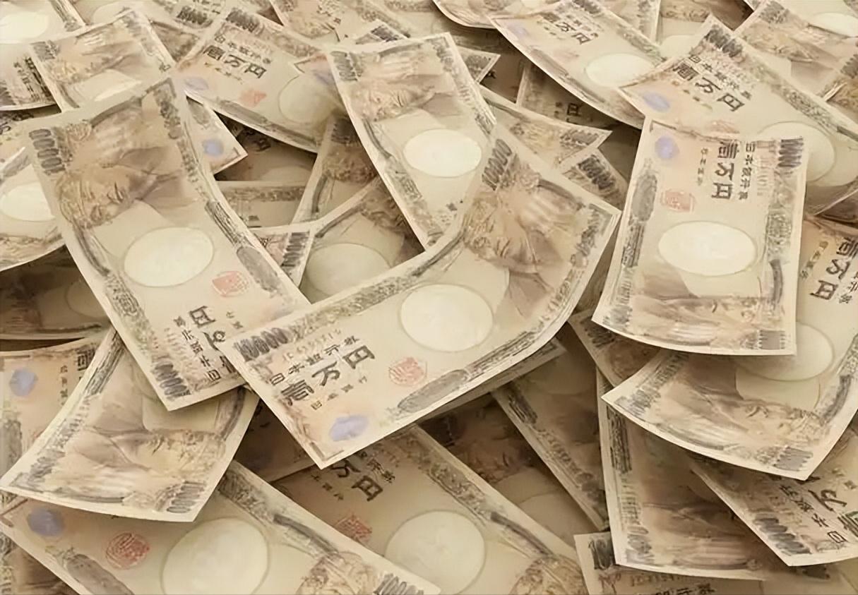 日本媒体急了！全球货币命运分叉，关键看卖给谁！中国经济圈稳赢。日本最大财经媒