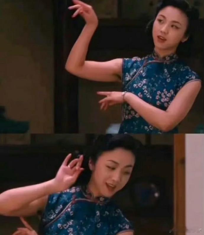 《色戒》里王佳芝的腋毛当时令人震惊，这是李安特地让汤唯留的，说那时候的女人留腋毛