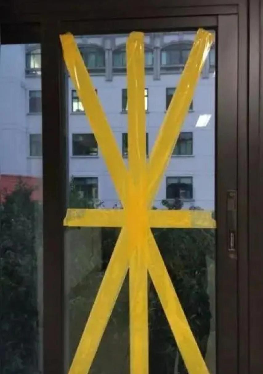 广东人抗“台风”梗图刷屏！深藏玄学智慧，惊艳其它兄弟省份。今年最强台风“桦加