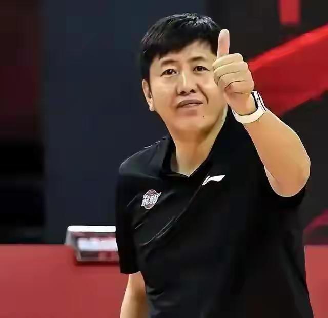 大家发现没，前浙江男篮主帅丁伟又找到新下家了！从现有的消息来看，丁伟即将执教浙