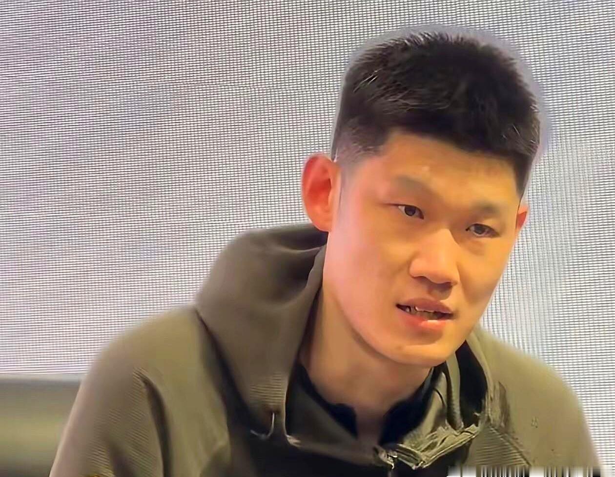 被逼到墙角时，人会长出第二口气。客场再战上海，胡金秋把话挑明：再输就把一个赛季